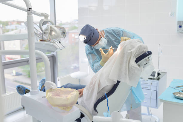 Best Emergency Tooth Extraction in Flippin, AR